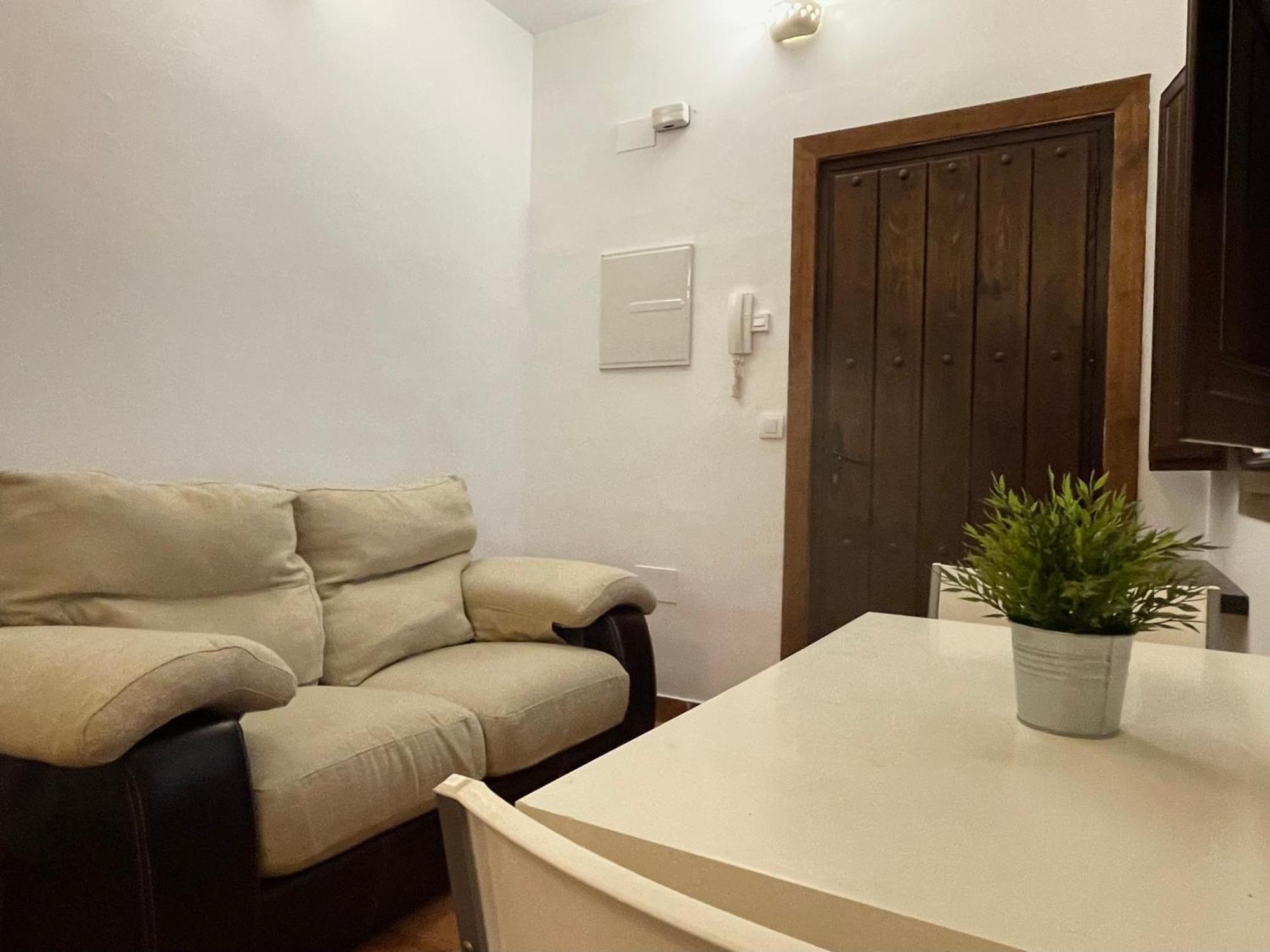 Al-Mansur Apartment Granada Ruang foto